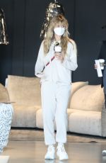 HEIDI KLUM and Tom Kaulitz Shopping for Furniture at Edra in West Hollywood 09/29/2021