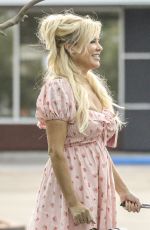 HOLLY MADISON and BRIDGET MARQUARDT at a Mall in Calabasas 09/23/2021