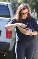JENNIFER GARNER at Construction Site of Her Future Home in Brentwood 09/22/2021