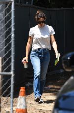 JENNIFER GARNER at Her House Under Construction in Brentwood 09/02/2021