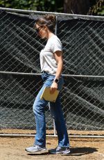 JENNIFER GARNER at Her House Under Construction in Brentwood 09/02/2021