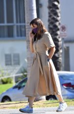 JENNIFER GARNER Out and About in Brentwood 09/21/2021