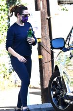 JENNIFER GARNER Out for Lunch in Brentwood 09/25/2021