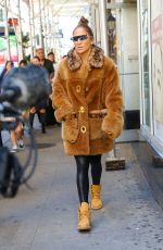 JENNIFER LOPEZ Arrives for Rehearsal in New York 09/24/2021