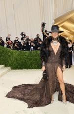 JENNIFER LOPEZ at 2021 Met Gala in New York 09/13/2021