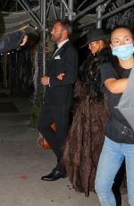 JENNIFER LOPEZ Leaves Her Apartment in New York 09/13/2021