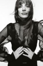 JESSICA CHASTAIN in L