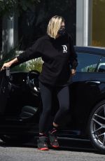 JESSICA HART Heading to Urgent Care Center in Los Angeles 09/20/2021