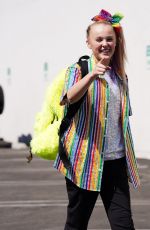 JOJO SIWA Arrives at Dancing with the Stars Rehersal in Los Angeles 09/22/2021