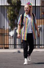 JOJO SIWA Arrives at Dancing with the Stars Rehersal in Los Angeles 09/22/2021