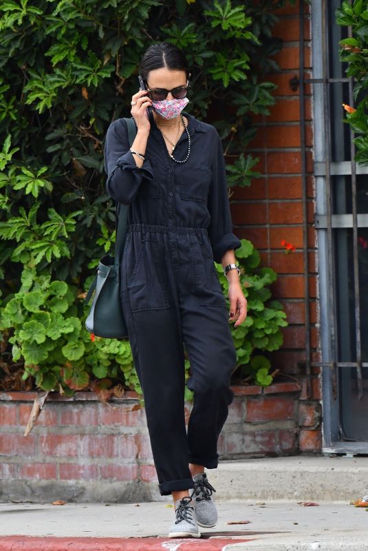 JORDANA BREWSTER OIut and About in Brentwood 09/27/2021