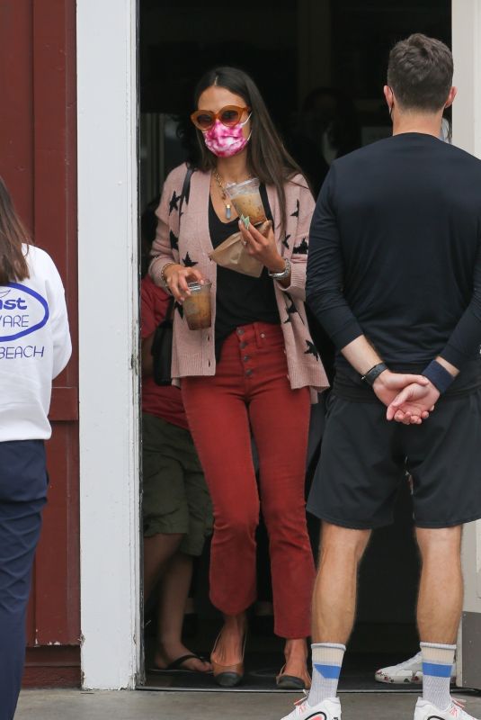 JORDANA BREWSTER Out for Breakfast in Brentwood 09/16/2021