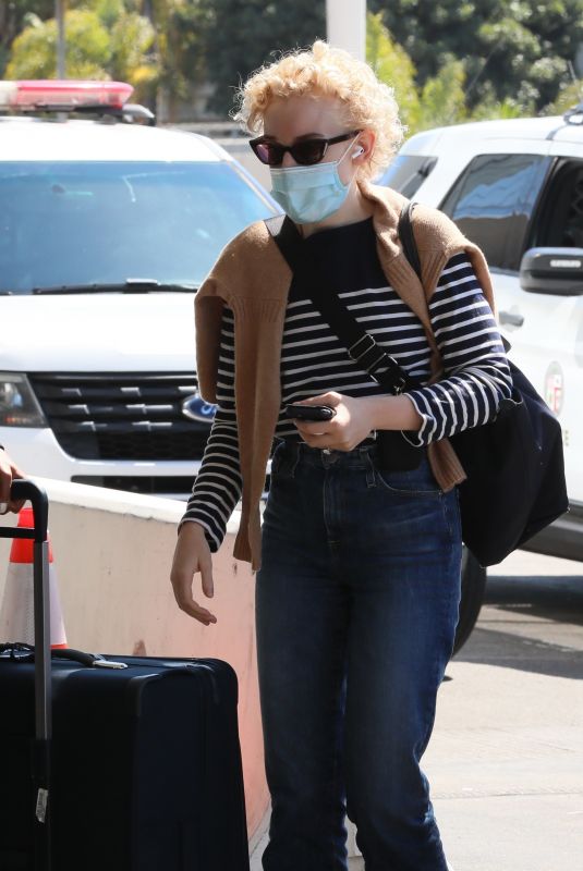 JULIA GARNER at LAX Airport in Los Angeles 09/15/2021