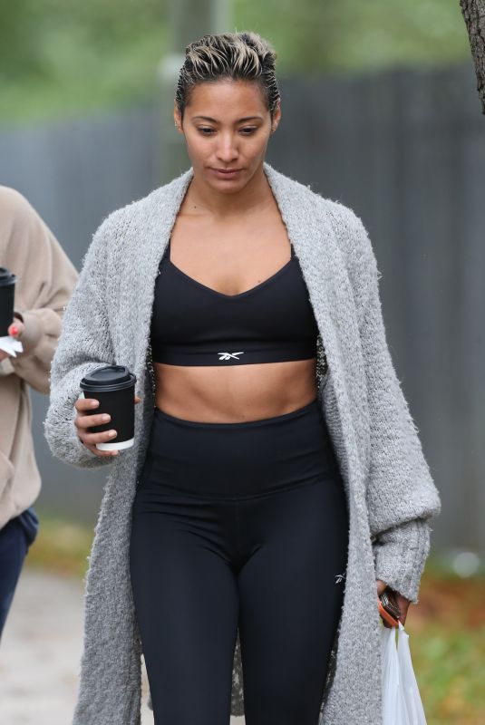 KAREN HAUER Out for Lunch and Coffee in London 09/27/2021