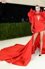 KARLIE KLOSS at 2021 Met Gala in New York 09/13/2021