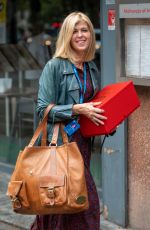 KATE GARRAWAY Arrives at Smooth FM in London 09/10/2021