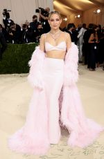 KATE HUDSON at 2021 Met Gala in New York 09/13/2021