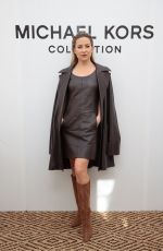 KATE HUDSON at Michael Kors Show at New York Fashion Week 09/10/2021