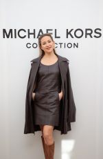 KATE HUDSON at Michael Kors Show at New York Fashion Week 09/10/2021