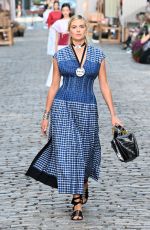 KATE UPTON at Tory Burch Runway Show at New York Fashion Week 09/12/2021