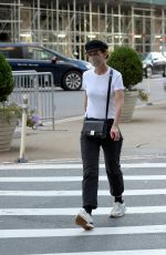 KATIE HOLMES Leaves a Nail Salon in New York 09/11/2021
