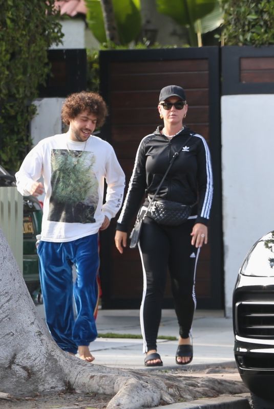 KATY PERRY Leaves Benny Blanco in Hollywood 09/28/2021