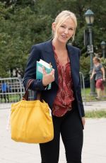 KELLI GIDDISH on the set of Law and Order: Special Victims Unit in New York 09/16/2021