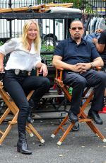 KELLI GIDDISH on the Set of Law and Order: SVU in New York 09/08/2021