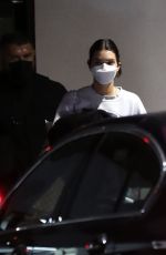 KENDALL JENNER Arrives in Los Angeles 09/08/2021