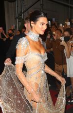 KENDALL JENNER Heading to Met Gala in New York 09/13/2021