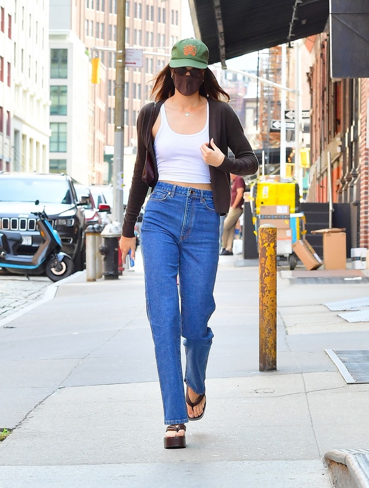 KENDALL JENNER Out in Denim Out Lunch in New York 09/12/2021 – HawtCelebs