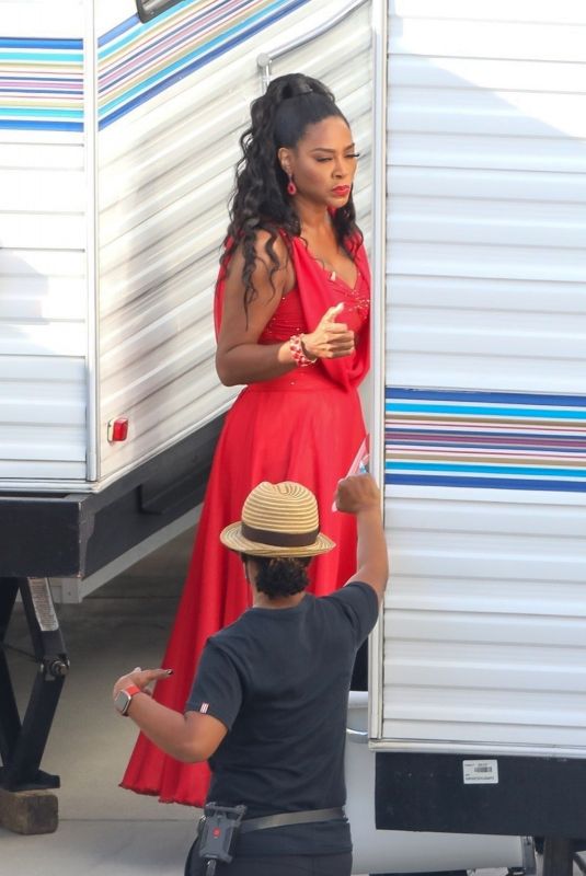 KENYA MOORE at Dancing With The Stars Studios in Los Angeles 09/20/2021