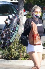KESHA Shopping at Ralph