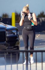 KHLOE KARDASHIAN Out and About in Los Angeles 09/20/2021