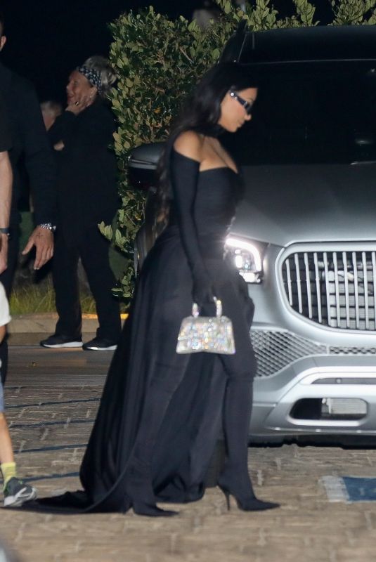 KIM KARDASHIAN Leaves Nobu in Malibu 09/07/2021