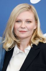 KIRSTEN DUNST at The Power of the Dog Photocall at 2021 Venice Film Festival 09/02/2021