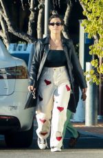 KOUTNEY KARDASHIAN Arrives at Topanga Mall in Los Angeles 09/15/2021