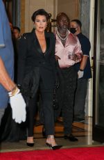 KRIS JENNER Heading to a Met Gala in New York 09/13/2021