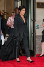 KRIS JENNER Heading to a Met Gala in New York 09/13/2021