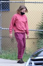 KRISTEN BELL Drops Her Kids off at School in Los Angeles 09/01/2021