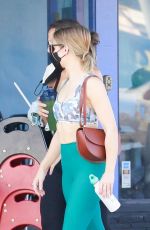 KRISTEN BELL Heading to Pilates Class in Los Feliz 09/13/2021