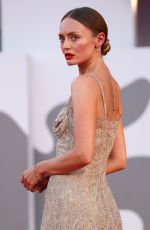 LAURA HADDOCK at Competencia Oficial Premiere at 2021 Venice Film Festival 09/04/2021