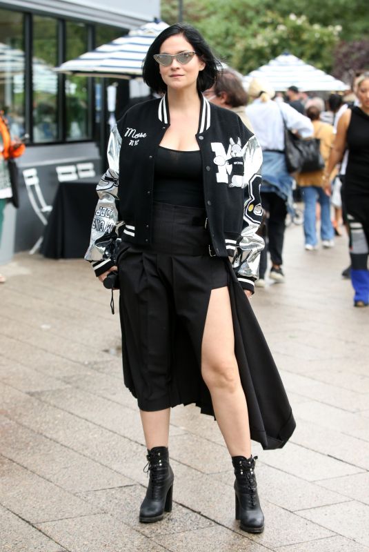 LEIGH LEZARK Arrives at Monse Resort Show at New York Fashion Week 09/09/2021