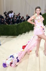 LILI REINHART at 2021 Met Gala in New York 09/13/2021