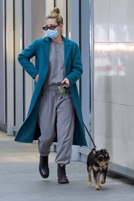 LILI REINHART Out wih Her Dog Milo in Vancouver 09/20/2021