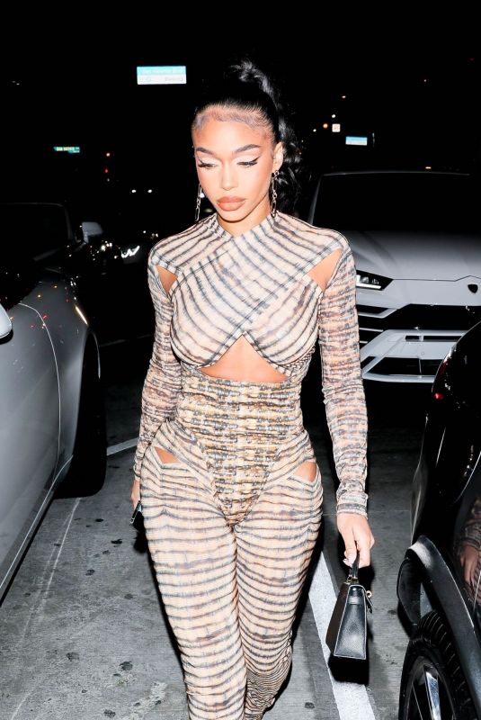 LORI HARVEY Arrives at Catch LA in West Hollywood 09/17/2021