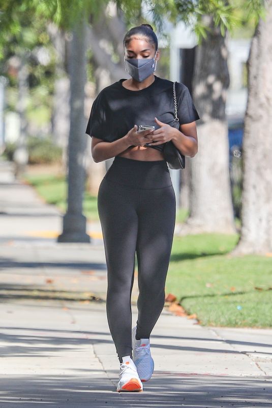 LORI HARVEY Heading to a Speech Class in Beverly Hills 08/31/2021