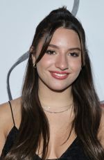 MACKENZIE ZIEGLER at Alice+olivia Show at New York Fashion Week 09/10/2021