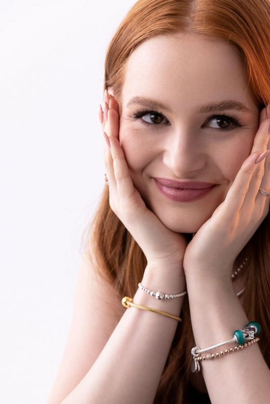 MADELAINE PETSCH for Pandora Jewelry 2021 Campaign