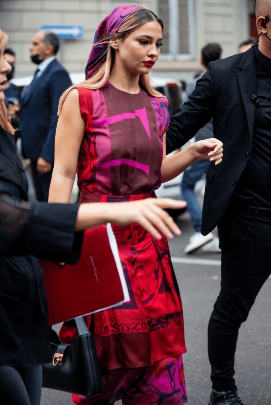 MADELYN CLINE Arrives at Salvatore Ferragamo Show at Milan Fashion Week 09/25/2021